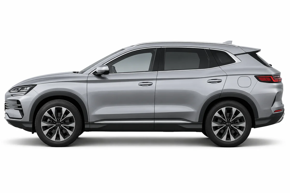 Illustrative side view of BYD Seal U; model year and body style may differ