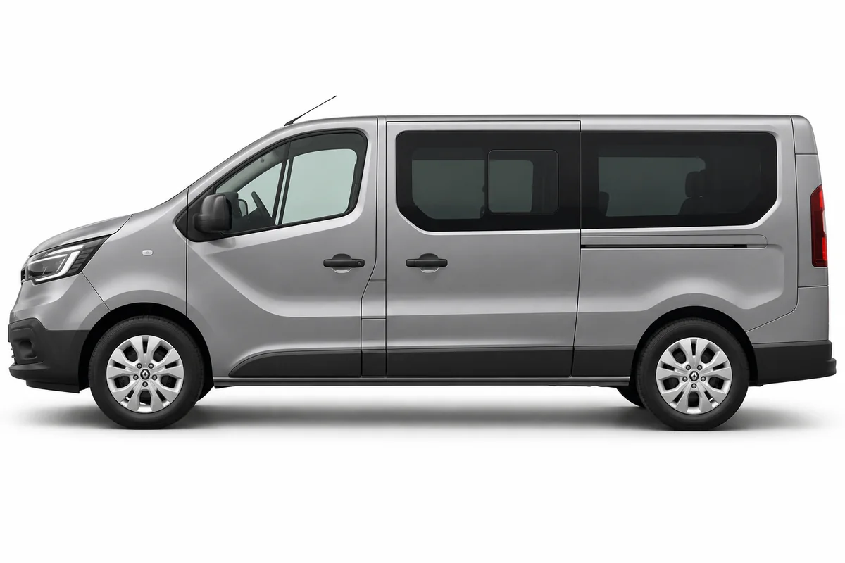 Illustrative side view of Renault TRAFIC; model year and body style may differ